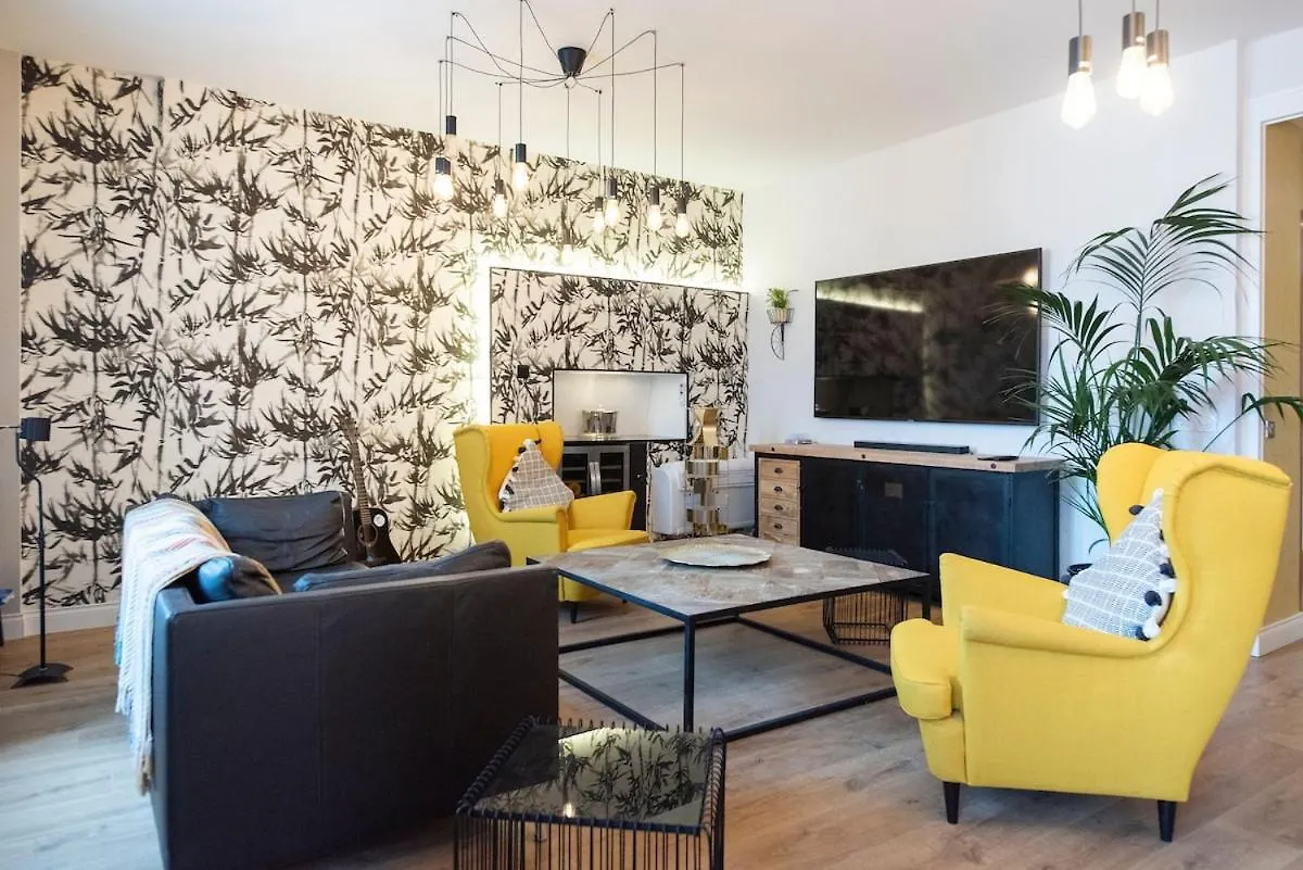 Brua Lb - Pb - Bel Appartement T3 Grange Plage Design Parking 0*, Biarritz